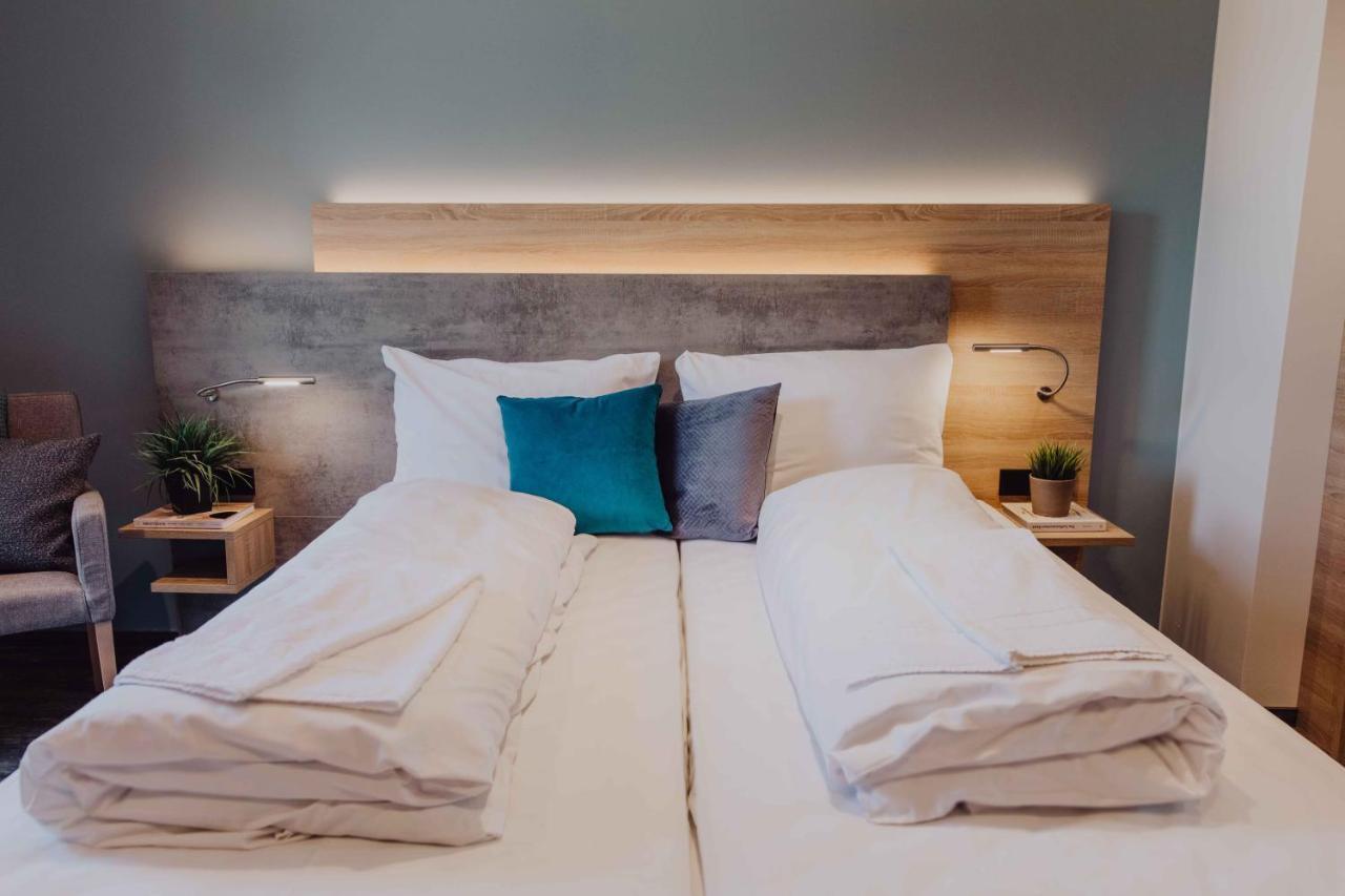 Pascals Ruhestube Hotel Morsdorf Bagian luar foto